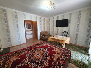 Аренда 1-комнатной квартиры, 38 м, Ермекова, дом 106/5