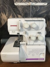 Оверлок JANOME