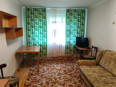 Продажа 1-комнатной квартиры, 32 м, Карбышева