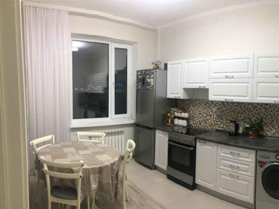 Продажа 2-комнатной квартиры, 60 м, Бектурова, дом 7