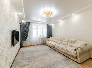 Продажа 3-комнатной квартиры, 93 м, Жубанова, дом 10