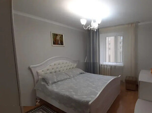 Продажа 4-комнатной квартиры, 78 м, Мусрепова, дом 7/3