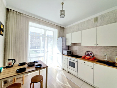 Продажа 1-комнатной квартиры, 33 м, Туран, дом 42