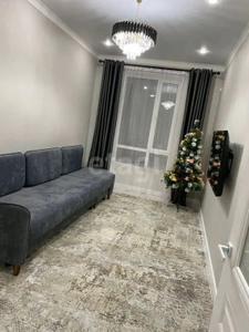 Продажа 1-комнатной квартиры, 38 м, Айтматова, дом 60