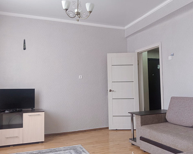 Продажа 2-комнатной квартиры, 45 м, Краснознаменная, дом 64