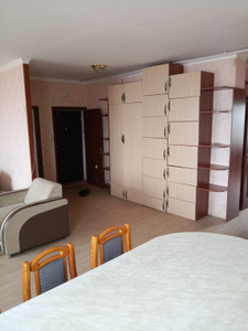 Продажа 3-комнатной квартиры, 80 м, Шахтеров, дом 70