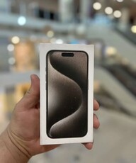 iphone 15 новый.