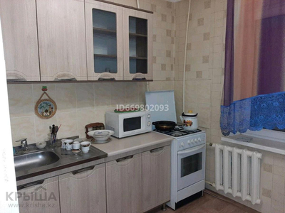 1-комнатная квартира, 34 м², 1/5 этаж, мкр 11