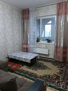 1-комнатная квартира, 42 м², 5/5 этаж, мкр Айнабулак-4 178