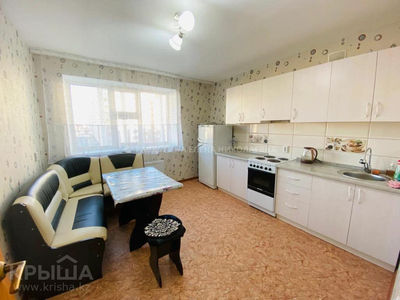 1-комнатная квартира, 42 м², 5/6 этаж, Кенена Азербаева 12