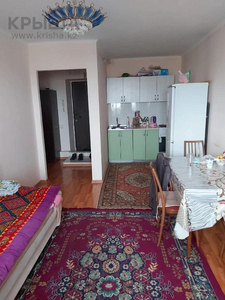 2-комнатная квартира, 38 м², 8/10 этаж, Манаса