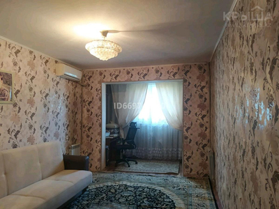 2-комнатная квартира, 48 м², 4/5 этаж, Абдыразакова 3