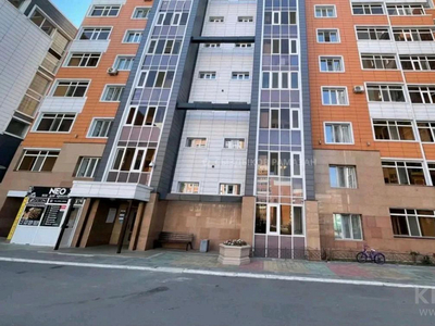 2-комнатная квартира, 62 м², 2/9 этаж, Момышулы 43