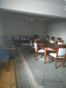 3-комнатная квартира, 105 м², 5/5 этаж, Зенкова 94