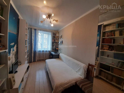 3-комнатная квартира, 54 м², 2/3 этаж, Воинов-Интернационалистов 20