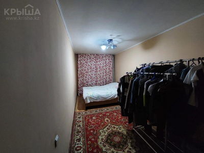 3-комнатная квартира, 58 м², 1/4 этаж, Кунаева 15