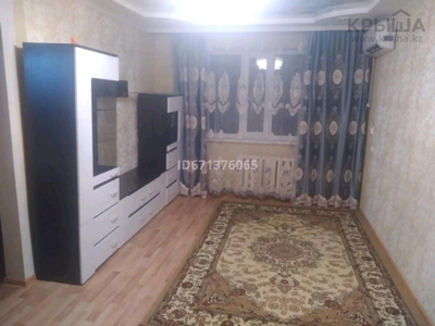 3-комнатная квартира, 58 м², 1/5 этаж, Абая 4