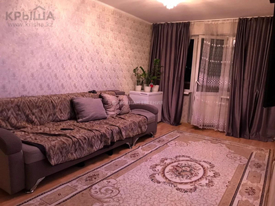 3-комнатная квартира, 60 м², 3/4 этаж, мкр №2 42