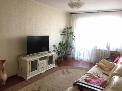 3-комнатная квартира, 60 м², 4/4 этаж, мкр Коктем-3 5