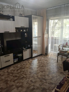 3-комнатная квартира, 62 м², 2 этаж, мкр Кемел (Первомайское), Жайсан 3