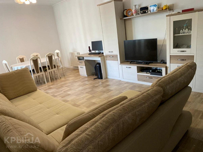 3-комнатная квартира, 84 м², 7/10 этаж, Кенесары хана 54