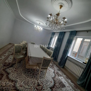 4-комнатный дом, 145 м², 8 сот., Мкр Тассай 392