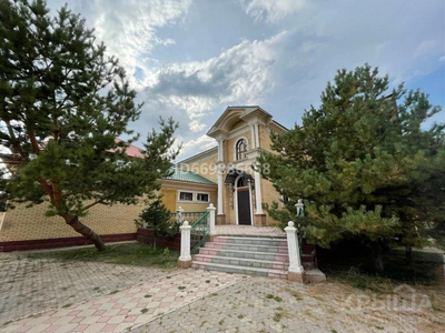 9-комнатный дом, 400 м², 15 сот., ул. Имантау