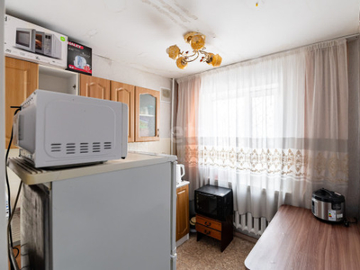 Продажа 1-комнатной квартиры, 30 м, Петрова, дом 3