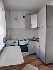 Аренда 2-комнатной квартиры, 45 м, Петрова, дом 3