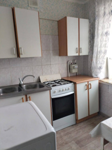 Аренда 3-комнатной квартиры, 60 м, Республики, дом 29