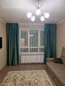 Продажа 2-комнатной квартиры, 68 м, Бектурова, дом 4