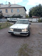 Mercedes Benz W124 E230