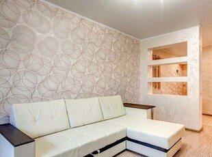 2-ком. квартира, вторичка, 62 кв.м. на 2 этаже