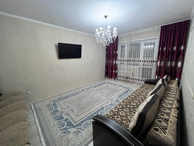 Продажа 3-комнатной квартиры, 80 м, Шахтеров, дом 74