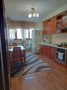 Продажа 2-комнатной квартиры, 65 м, Гагарина, дом 311