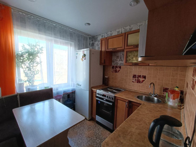 Продажа 2-комнатной квартиры, 45 м, Назарбаева, дом 12/2