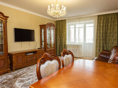 Продажа 3-комнатной квартиры, 107 м, Сатпаева, дом 18