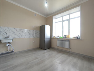 Продажа 2-комнатной квартиры, 64 м, Муканова