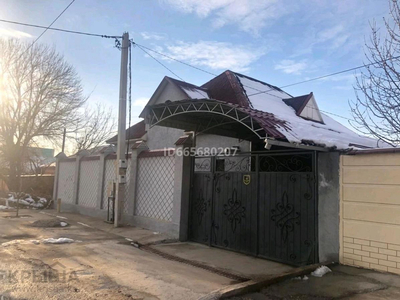 3-комнатный дом, 130 м², 5 сот., мкр 112 квартал 37 — Аманжолова