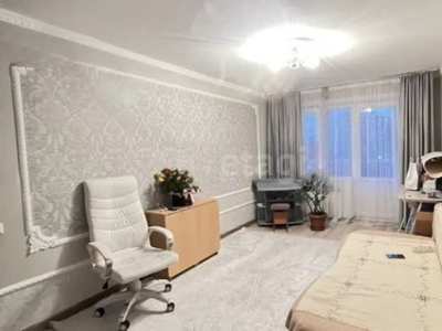 Продажа 3-комнатной квартиры, 64 м, Солодовникова, дом 28