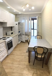 Продажа 2-комнатной квартиры, 65 м, Бектурова, дом 3