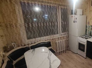 1-комнатная квартира, 34 м², 4/5 этаж, 11 микрорайон 6 дом