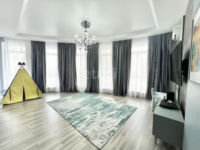 3-комн. квартира , 98.8м² , 3/9 этаж