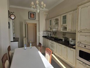 3-комн. квартира , 125м² , 6/8 этаж