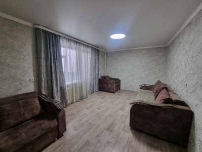 Продажа 2-комнатной квартиры, 46 м, Ермекова, дом 58