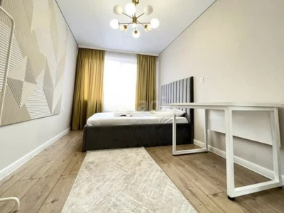 Продажа 2-комнатной квартиры, 60 м, Толе би, дом 285