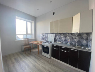 Продажа 2-комнатной квартиры, 51 м, Айтматова, дом 77