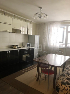 Продажа 1-комнатной квартиры, 70 м, Кенесары, дом 52