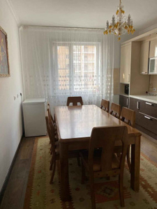 Продажа 2-комнатной квартиры, 78 м, Кошкарбаева, дом 46