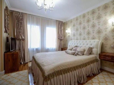 Продажа 3-комнатной квартиры, 120 м, 219 переулок, дом 10